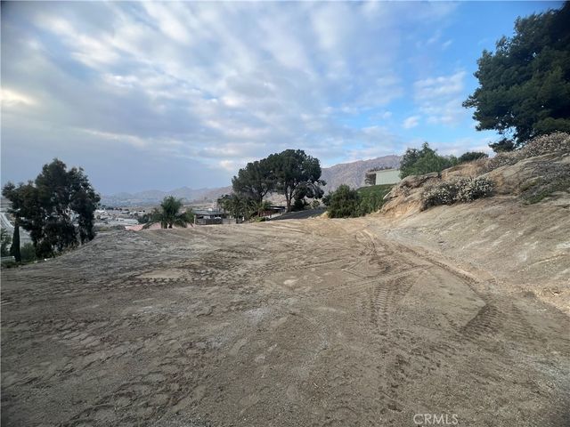 20254 Westpoint Dr., Riverside, CA 92507