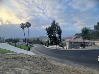 20254 Westpoint Dr., Riverside, CA 92507
