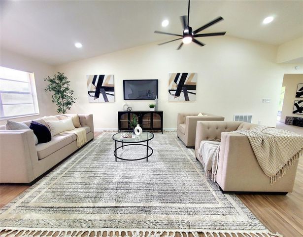 1637 CALEDONIA DRIVE, Palm Harbor, FL 34684