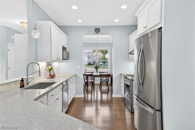 24144 Salzburg Circle, North Olmsted, OH 44070
