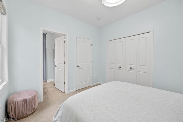 24144 Salzburg Circle, North Olmsted, OH 44070