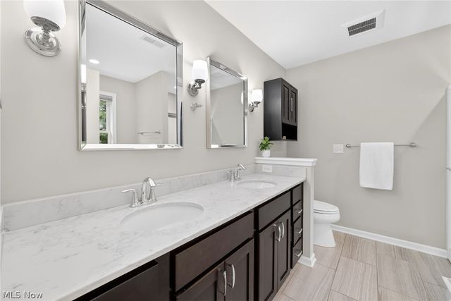 24144 Salzburg Circle, North Olmsted, OH 44070
