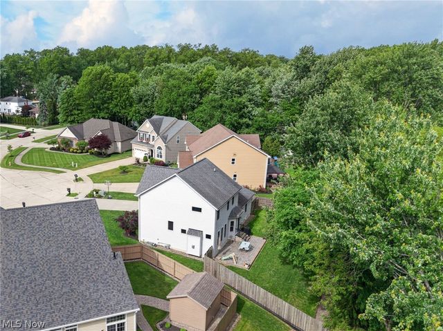 24144 Salzburg Circle, North Olmsted, OH 44070