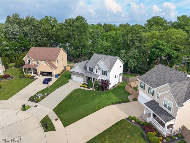 24144 Salzburg Circle, North Olmsted, OH 44070