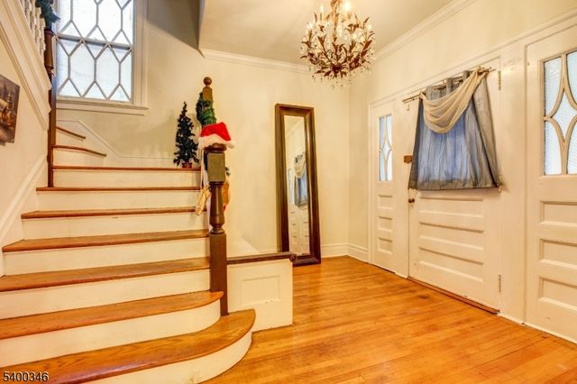 736 Lake St, Newark City, NJ 07104