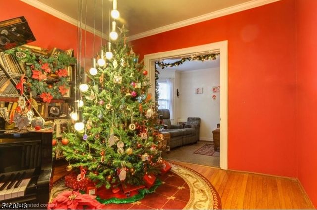 736 Lake St, Newark City, NJ 07104