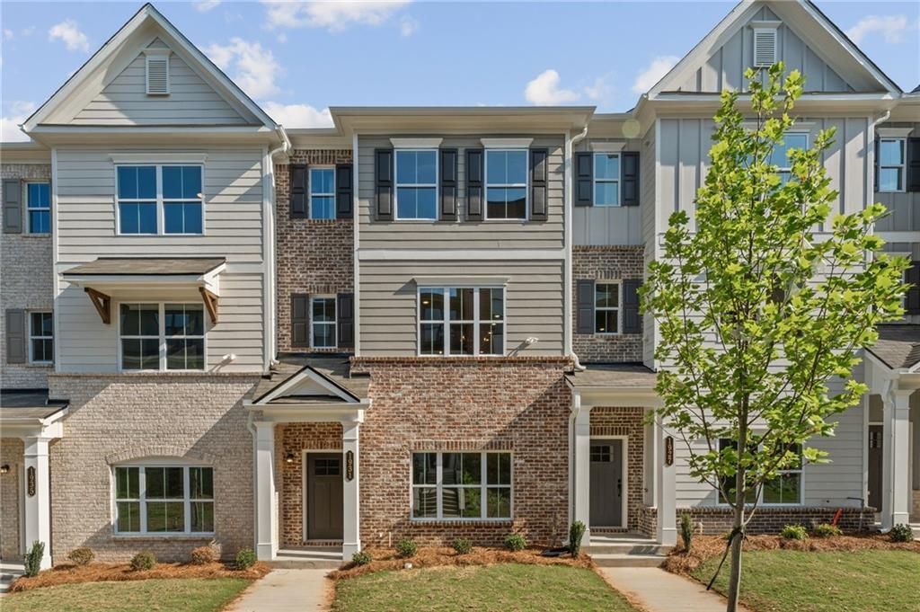 1955 Deco Drive, Kennesaw, GA 30144