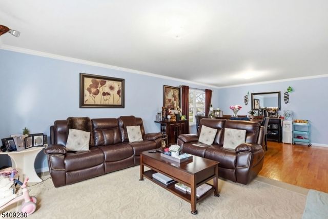 637 Jefferson Ave, Elizabeth City, NJ 07201