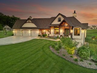 5605 LIGHTPOST CT, Columbia, MO 65201
