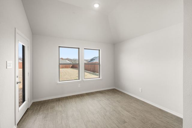 805 Stone Eagle Drive, Azle, TX 76020