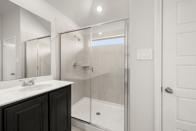 805 Stone Eagle Drive, Azle, TX 76020