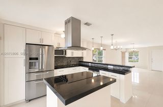 2561 W 60th Pl 102-1, Hialeah, FL 33016