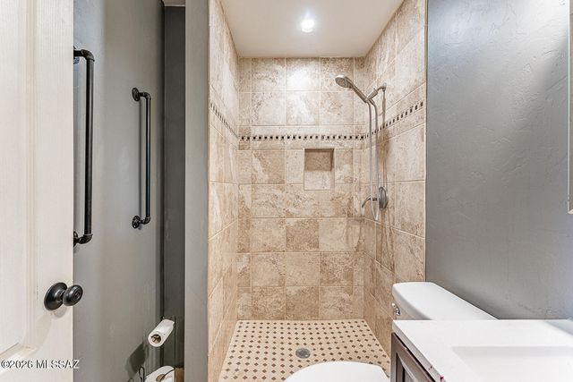 4975 W Santa Maria Drive, Amado, AZ 85645