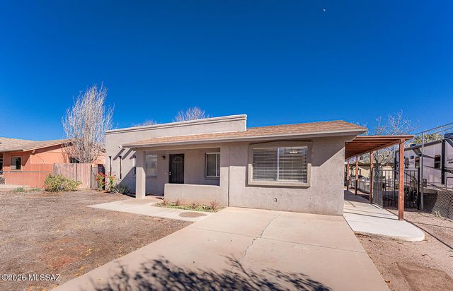 4975 W Santa Maria Drive, Amado, AZ 85645