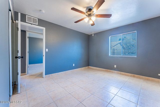 4975 W Santa Maria Drive, Amado, AZ 85645