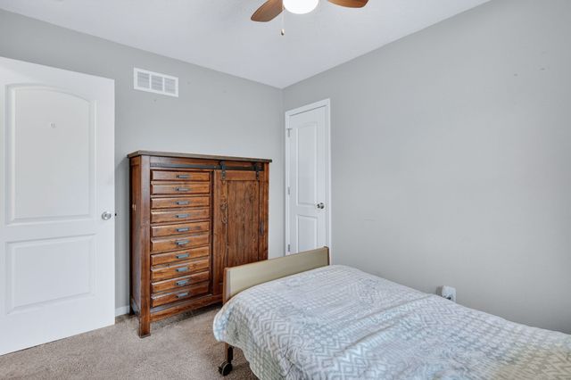 2420 SE 6th Street, Des Moines, IA 50315