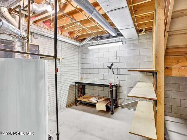 1180 Hidden Ridge Road, Toledo, OH 43615