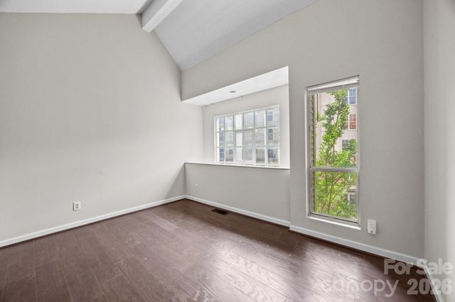 415 W 7th Street H, Charlotte, NC 28202