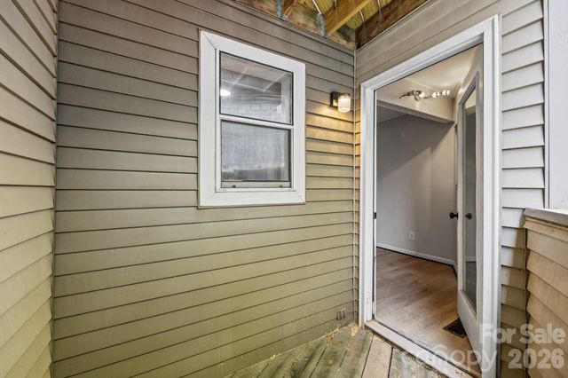 415 W 7th Street H, Charlotte, NC 28202