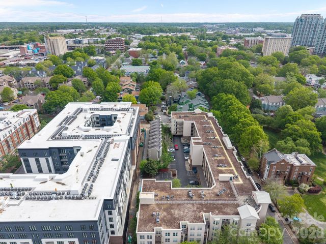 415 W 7th Street H, Charlotte, NC 28202