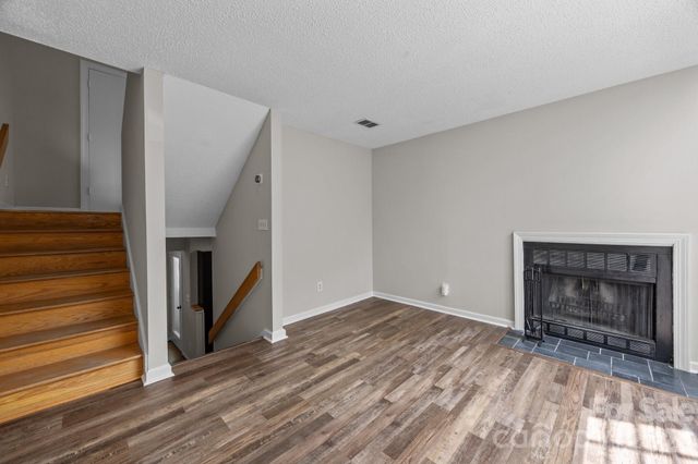 415 W 7th Street H, Charlotte, NC 28202