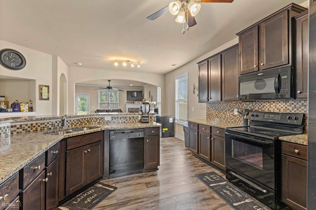 2159 Grant Avenue, Mcdonough, GA 30252