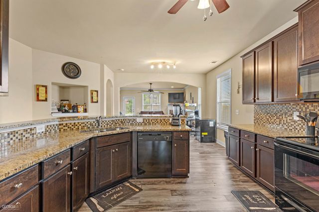 2159 Grant Avenue, Mcdonough, GA 30252