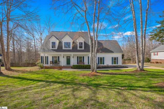 16 Sourwood Brook Court, Taylors, SC 29687