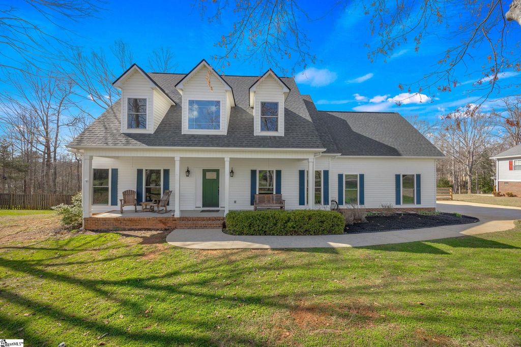 16 Sourwood Brook Court, Taylors, SC 29687