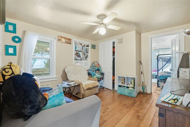 1178 Grandview Ave, N Braddock, PA 15104