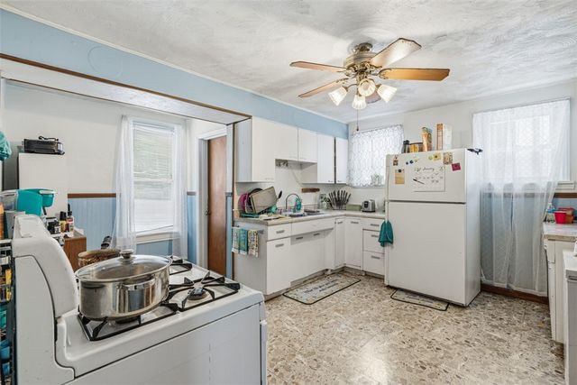 1178 Grandview Ave, N Braddock, PA 15104