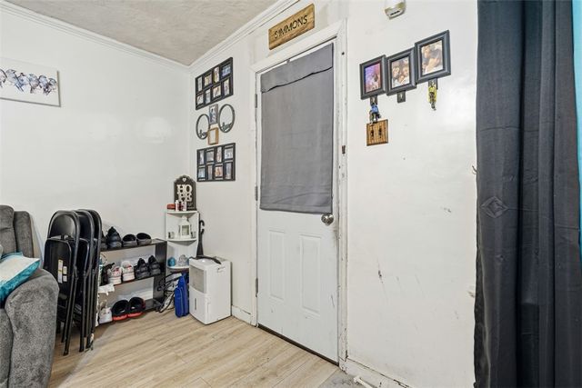 1178 Grandview Ave, N Braddock, PA 15104