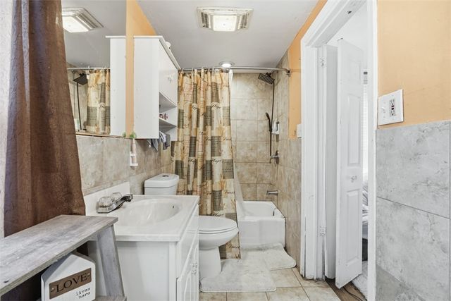 1178 Grandview Ave, N Braddock, PA 15104