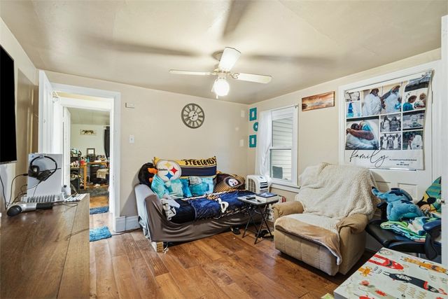 1178 Grandview Ave, N Braddock, PA 15104