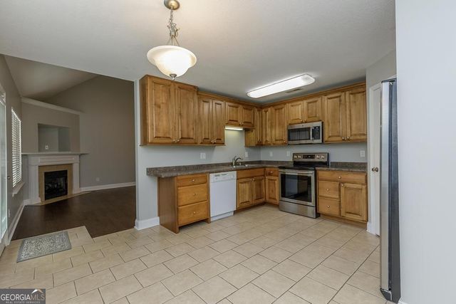 40 Honeyberry Lane, Rossville, GA 30741