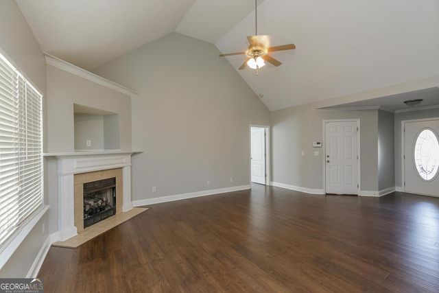 40 Honeyberry Lane, Rossville, GA 30741