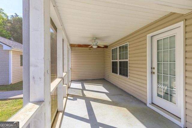 40 Honeyberry Lane, Rossville, GA 30741