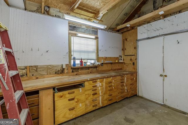 40 Honeyberry Lane, Rossville, GA 30741