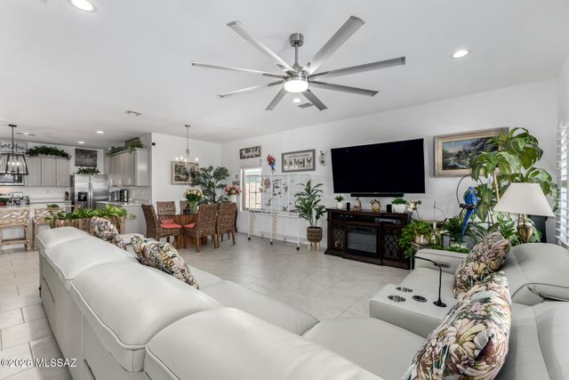 13256 N Jessett Lane, Marana, AZ 85653