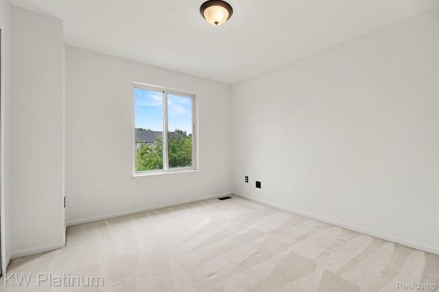 2613 Marcus Drive, Troy, MI 48083