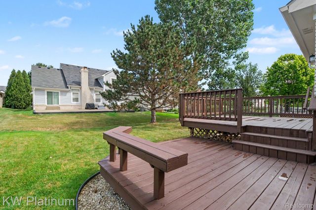 2613 Marcus Drive, Troy, MI 48083