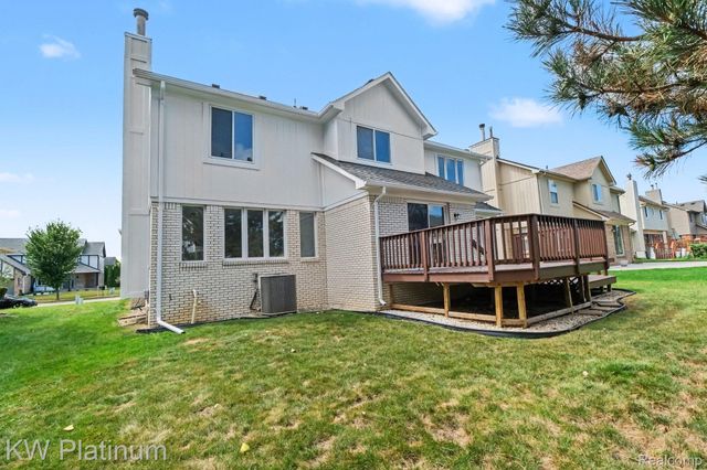 2613 Marcus Drive, Troy, MI 48083