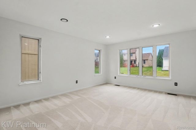 2613 Marcus Drive, Troy, MI 48083