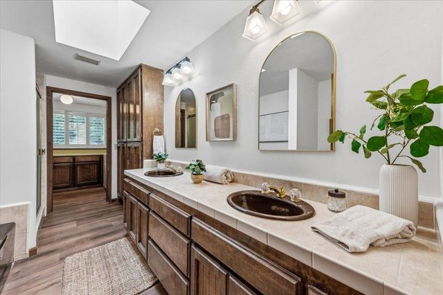 13895 Strawberry Cir, Penn Valley, CA 95946
