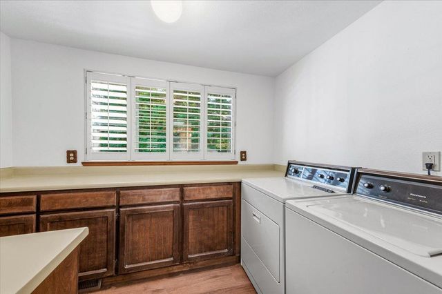 13895 Strawberry Cir, Penn Valley, CA 95946
