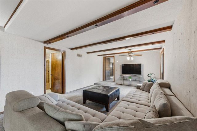 13895 Strawberry Cir, Penn Valley, CA 95946