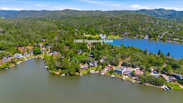 13895 Strawberry Cir, Penn Valley, CA 95946
