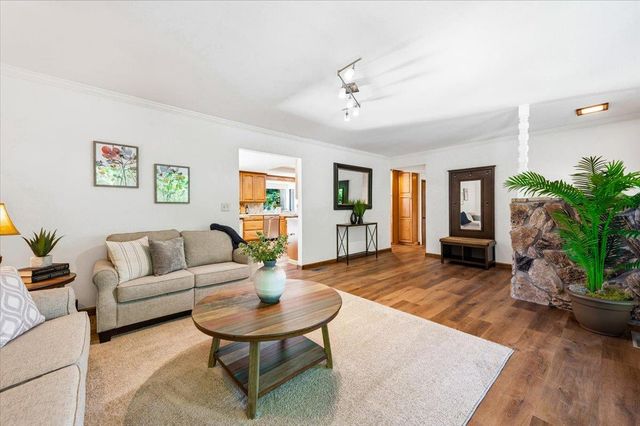 13895 Strawberry Cir, Penn Valley, CA 95946