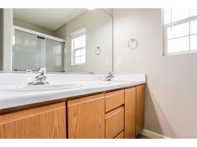 20788 E 38th Pl, Denver, CO 80249