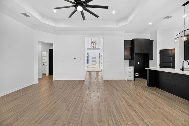6853 La Salle Dr, Corpus Christi, TX 78414